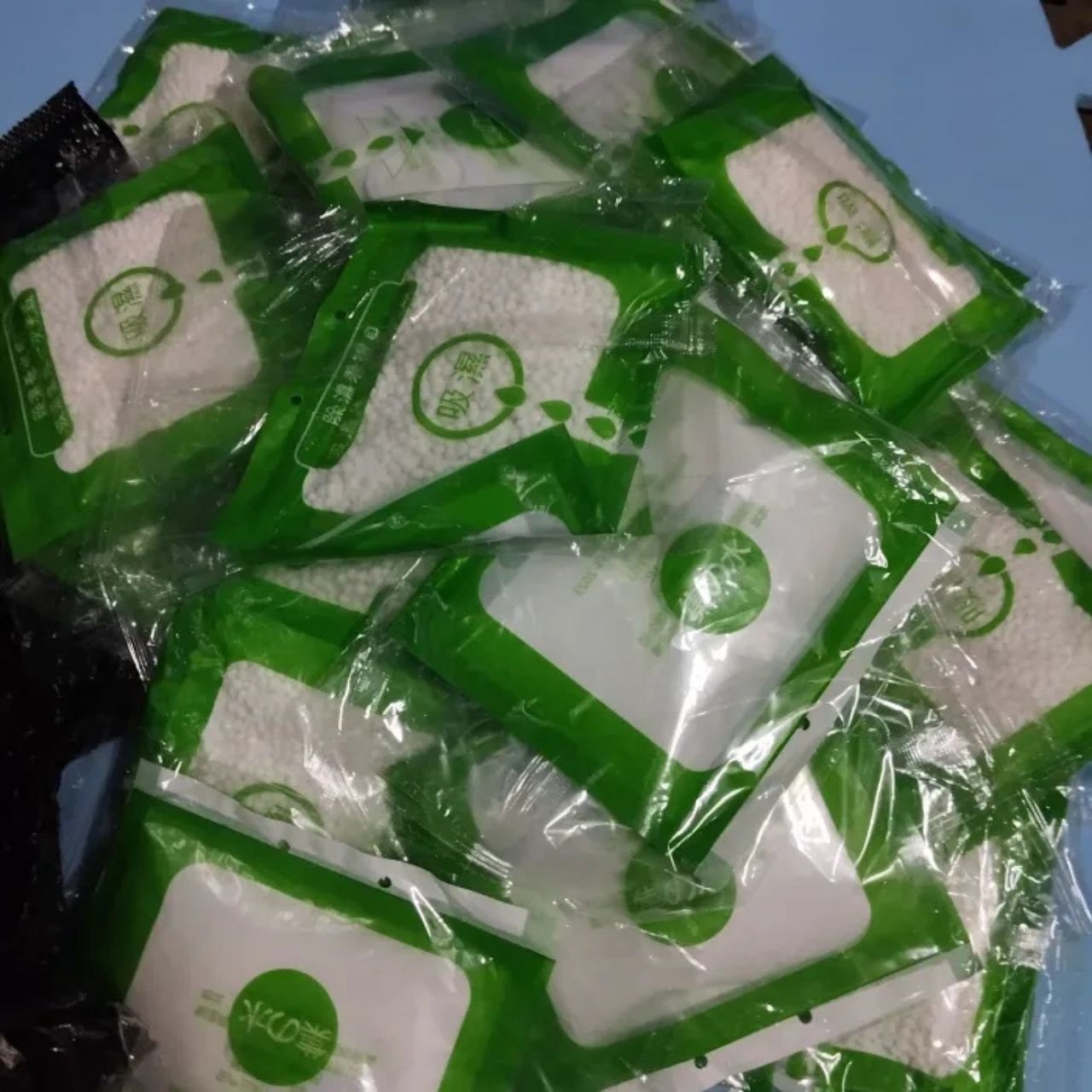 AntiHumid, sacchetti appesi per il controllo dell'umidità (5 pz.) - Image 3