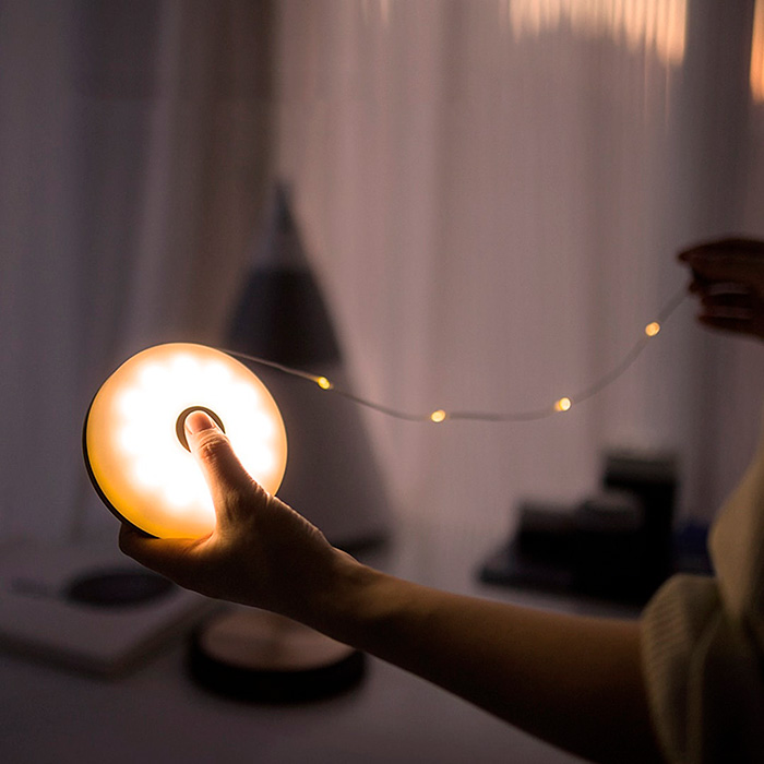 La lampada a LED è adatta sia per uso interno che esterno!