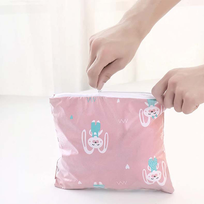 BabySleeve, bavaglino impermeabile con maniche per proteggere dalle macchie - Image 4