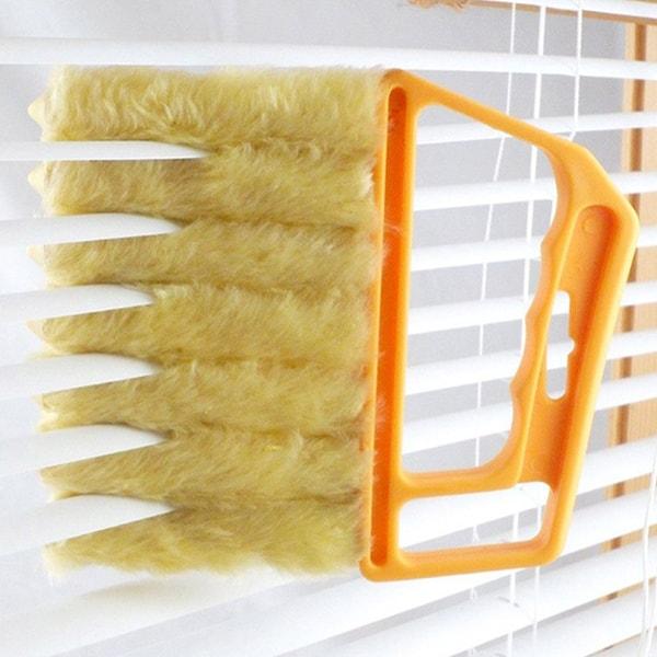 BlindsBrush, l'innovativa spazzola in microfibra che pulisce le tende veneziane 2 volte più velocemente, da entrambi i lati contemporaneamente - Image 4