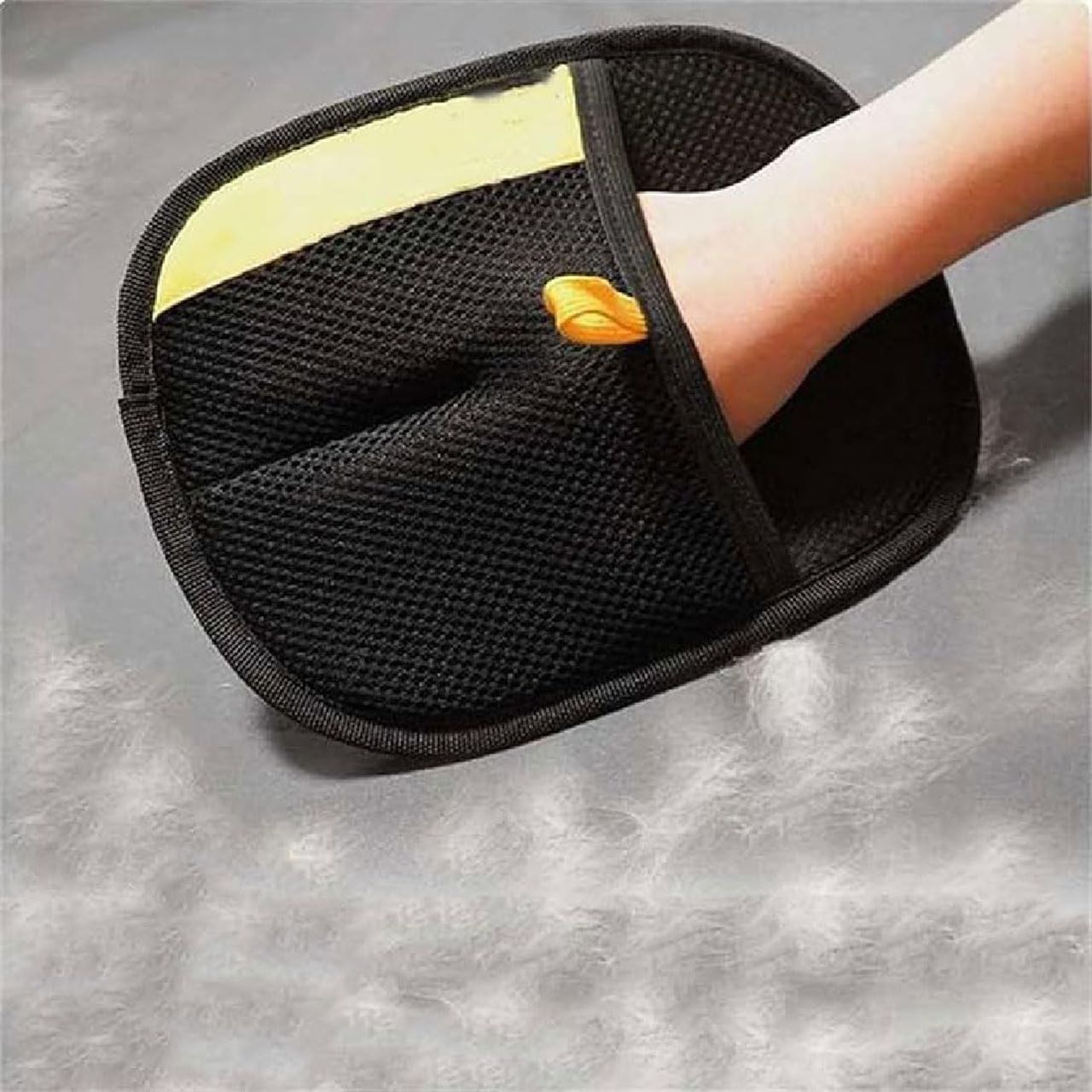 GroomyGlove, guanto per la toelettatura degli animali a doppia faccia - Image 3