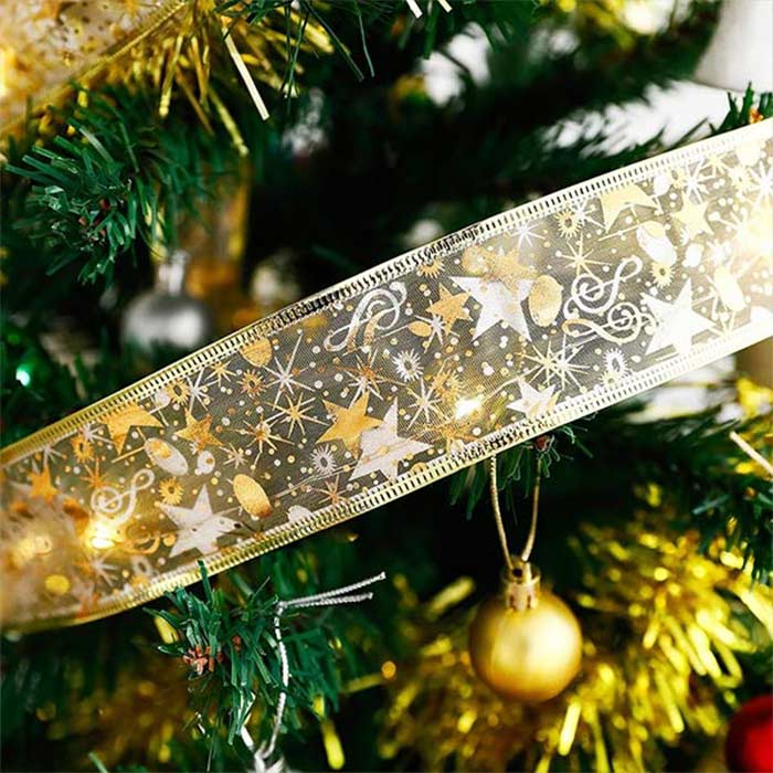 LedTape, una bella decorazione natalizia a forma di nastro - Image 1