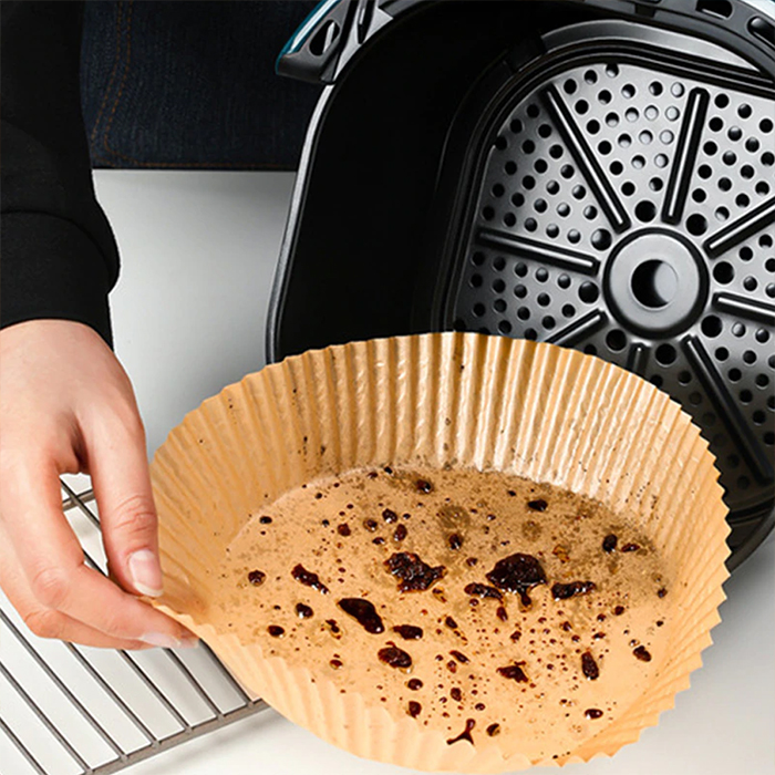 Impedisce che lo sporco e il cibo si attacchino alla superficie!