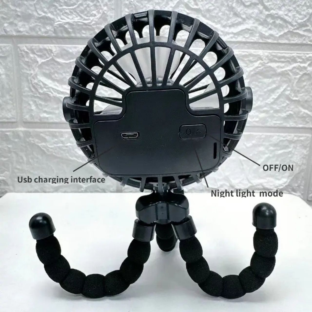 Tre velocità operative e rotazione a 360° consentono una regolazione precisa per il massimo comfort.