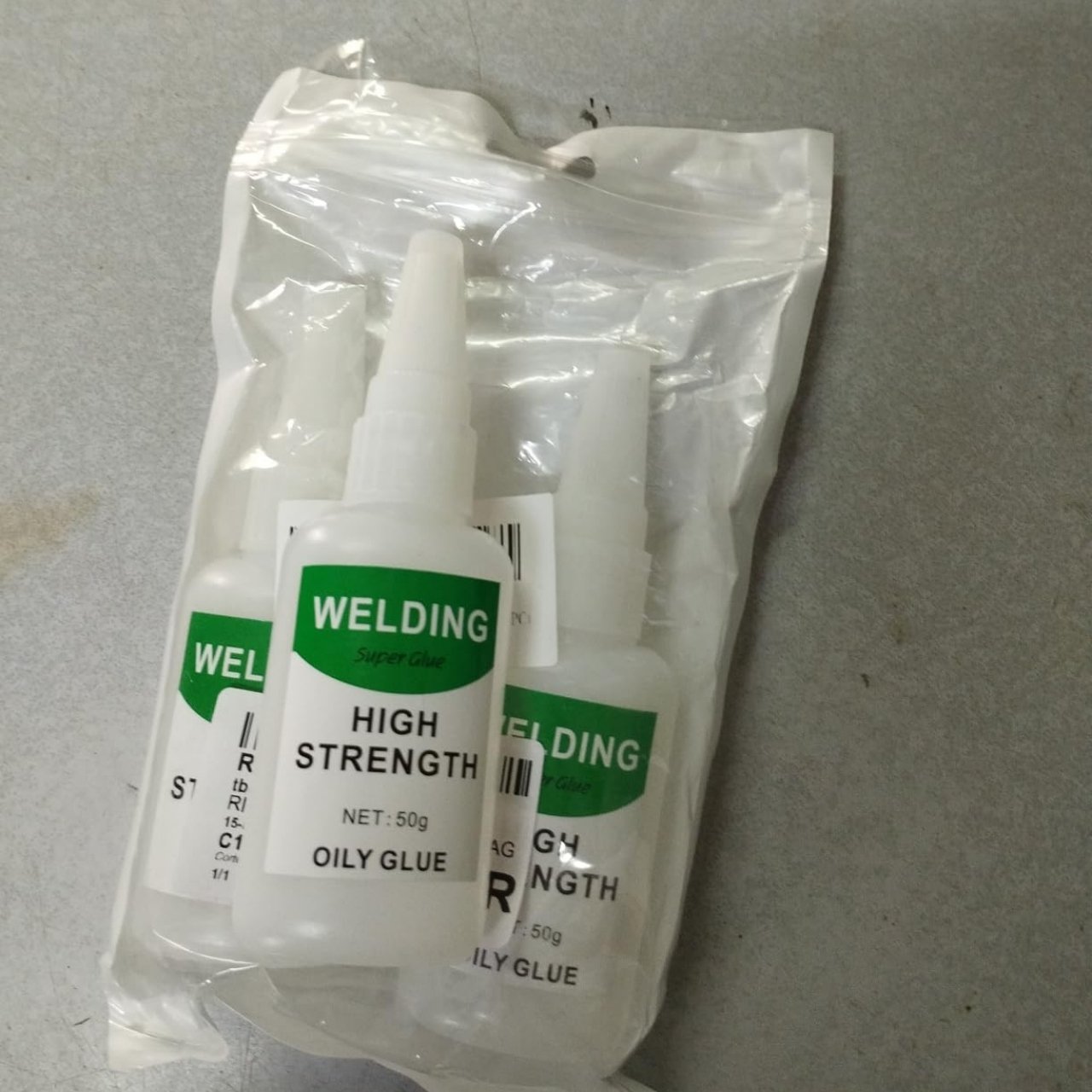 OilyGlue, la colla veloce e forte per tutto - Image 13