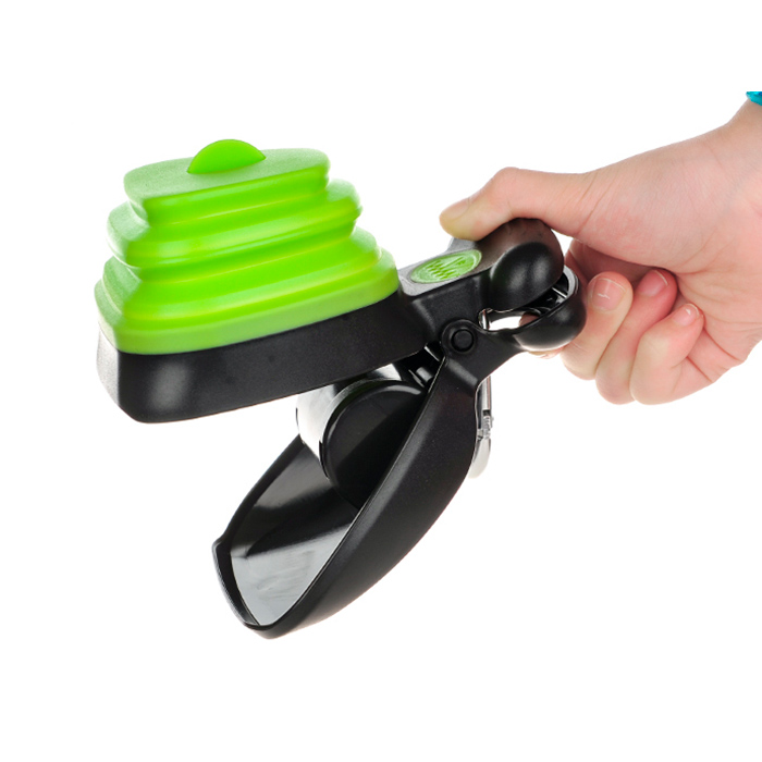 Con il gadget ricevi anche 50 sacchetti extra per i bisogni del cane, che puoi riporre nell'apposito scomparto sul gadget!