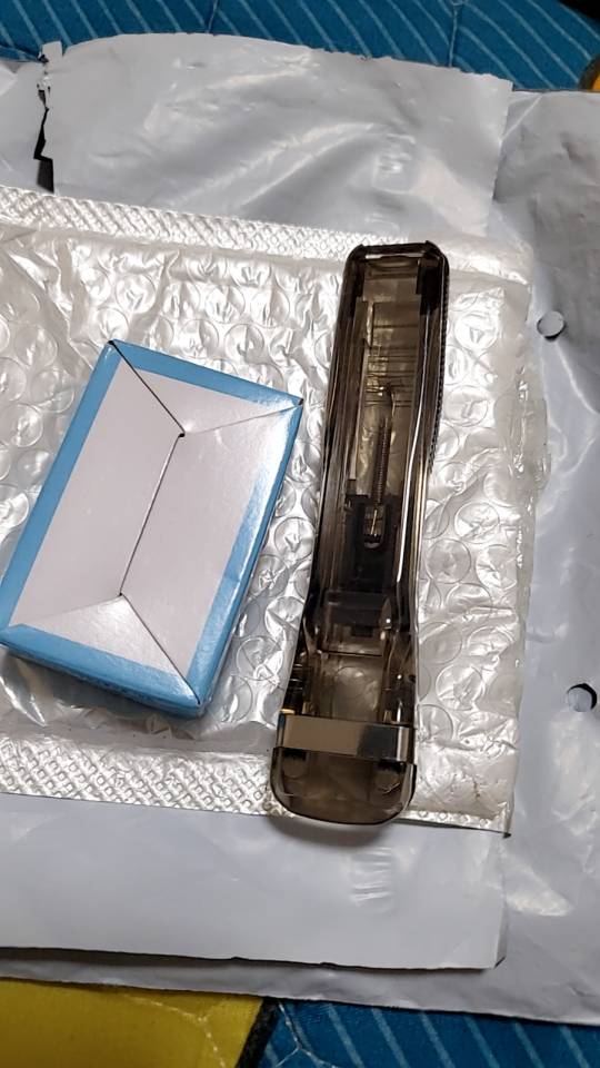 ReusableStapler, spillatrice con spille riutilizzabili - Image 10