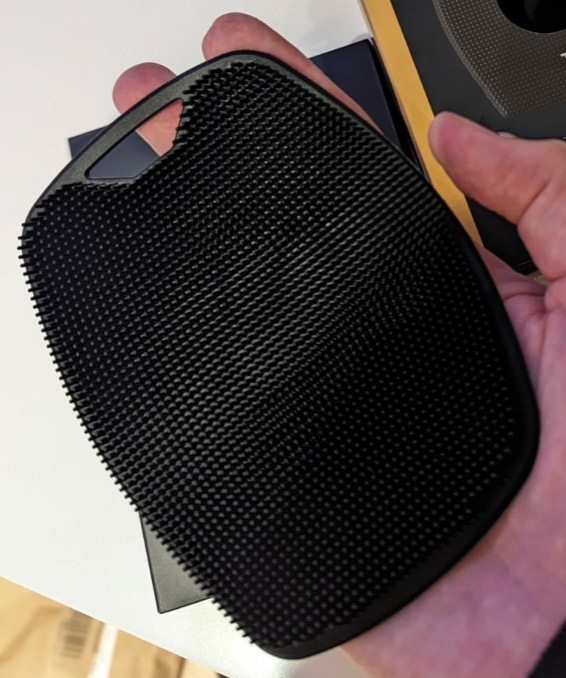 Scrubby, spazzola in silicone per massaggio e cura del corpo - Image 10