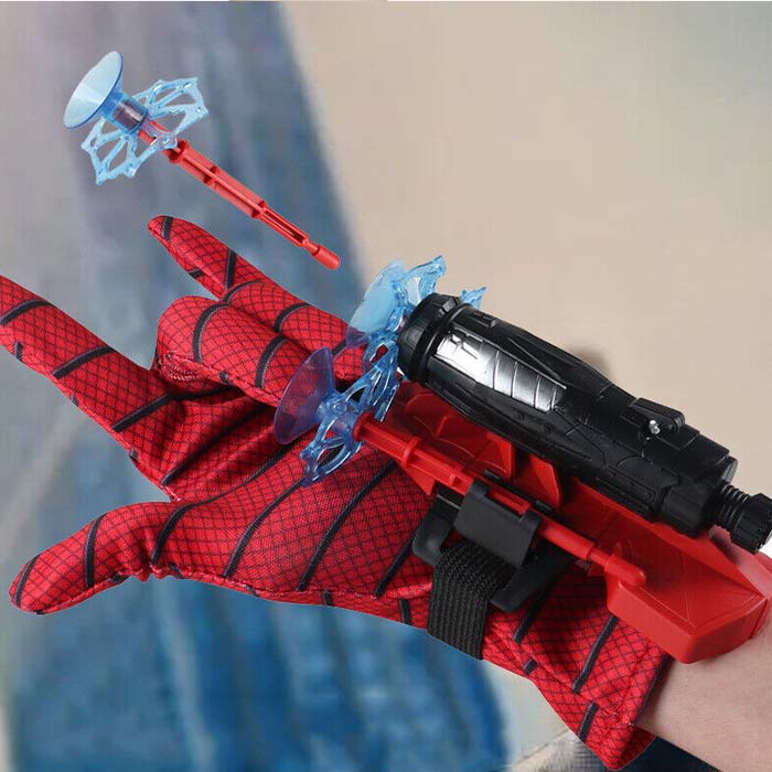 Il giocattolo include un guanto Spiderman, una pistola per bambini e proiettili morbidi!