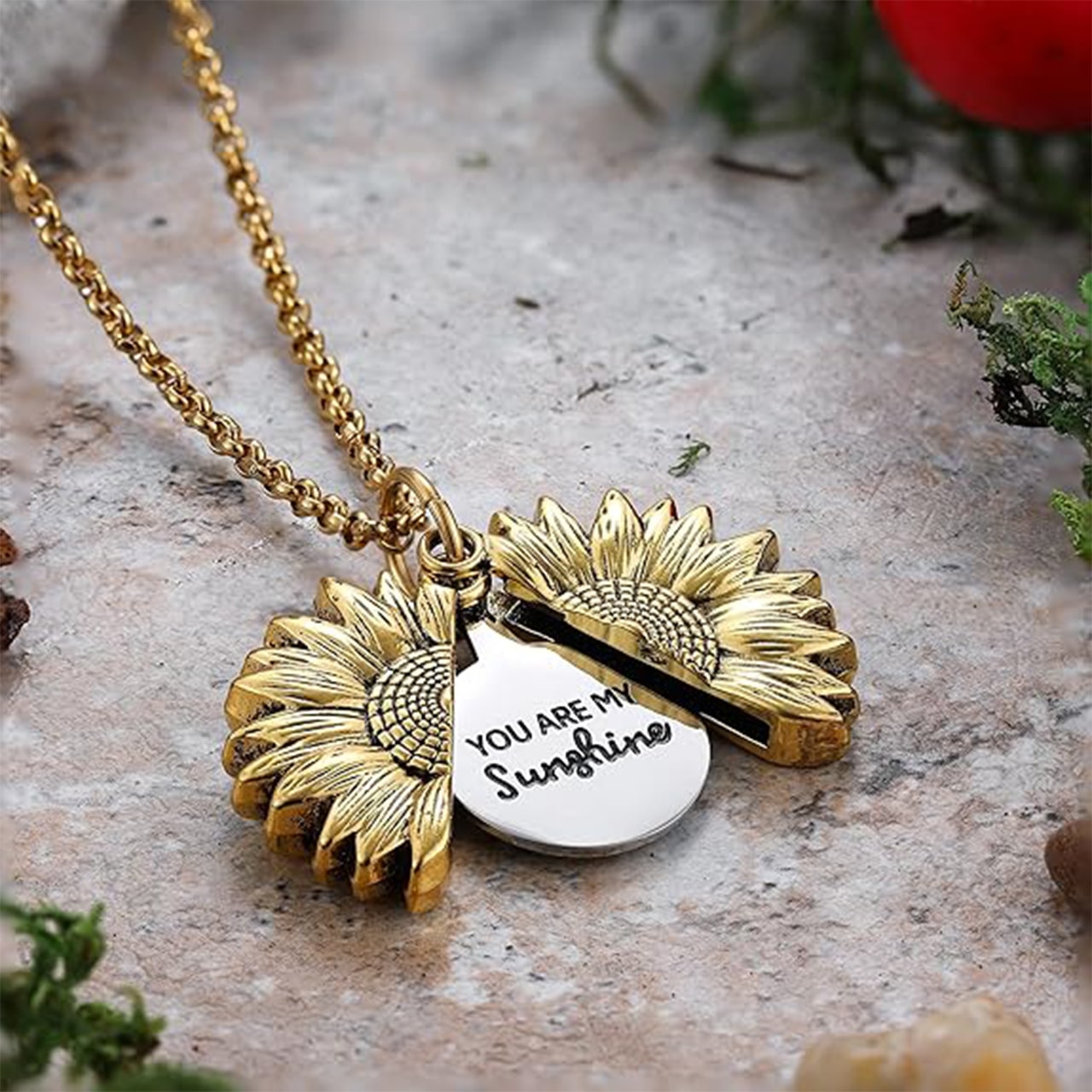SunNecklace, collana con motivo di girasole e una dolce iscrizione - Image 8
