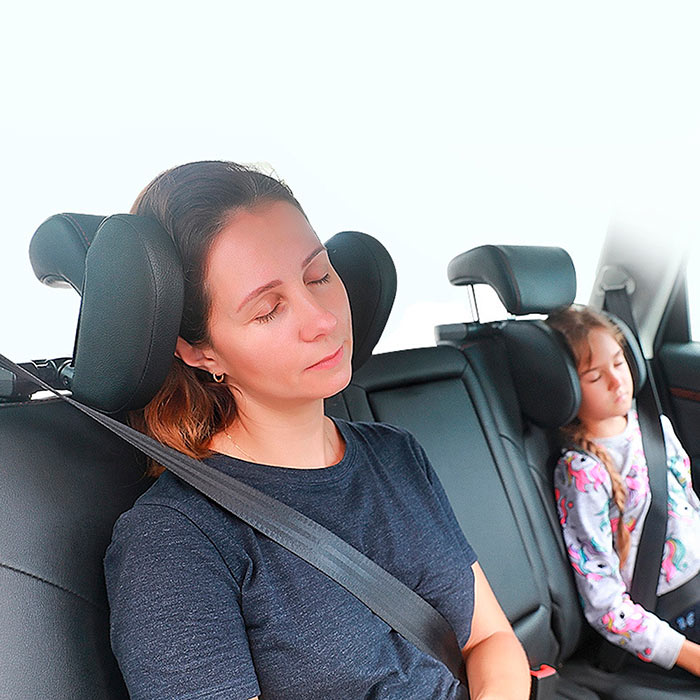 Uno schienale per seggiolino auto ti consente di rilassarti e riposare comodamente in macchina!